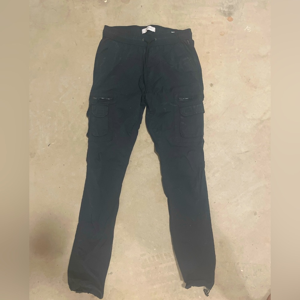 Slim Cargos